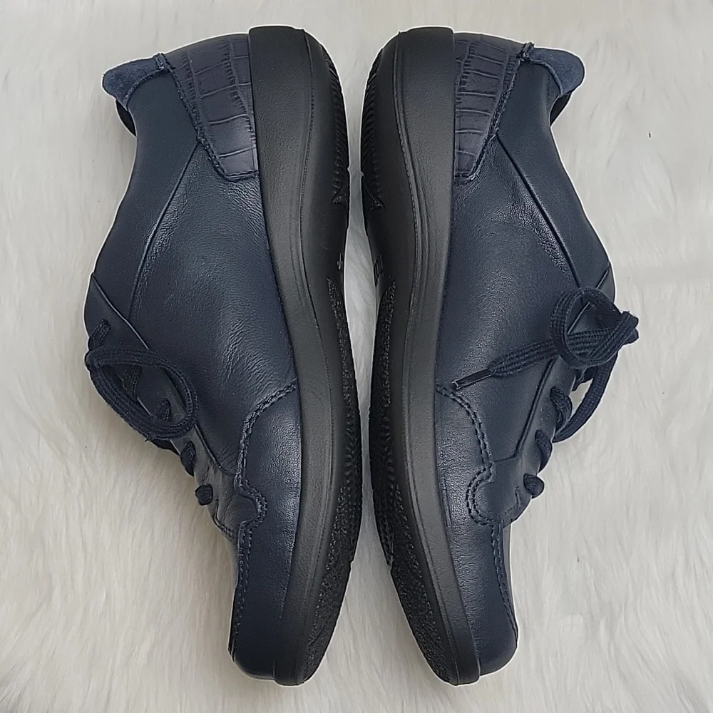 HOTTER Fearne II Otholite Navy Blue Lace Up Comfort Casual Sneaker Shoes 8.5 NEW